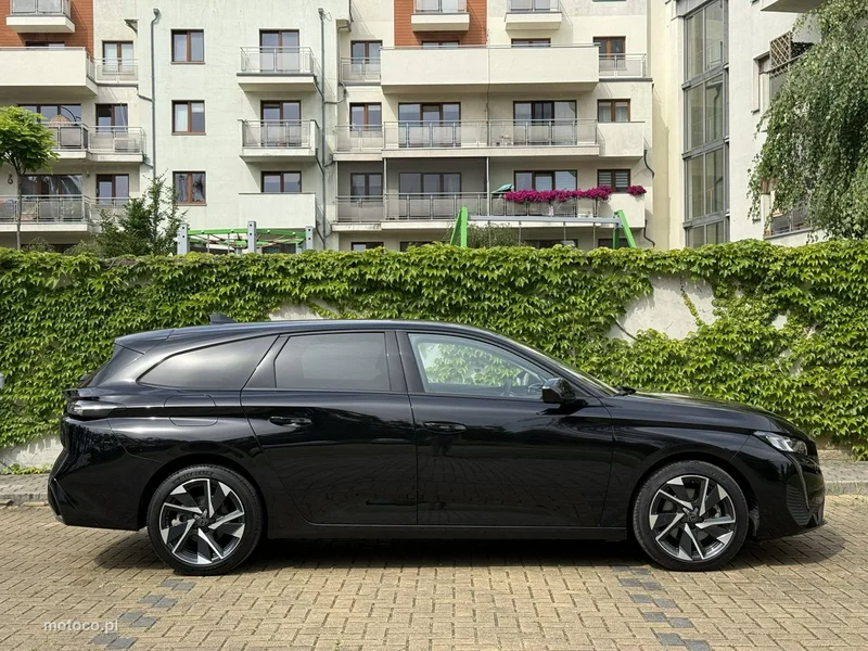 Peugeot 308 SW 12