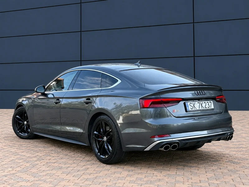 Audi S5 F5 2