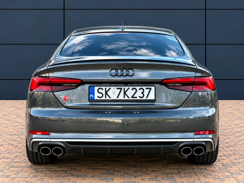 Audi S5 F5 11