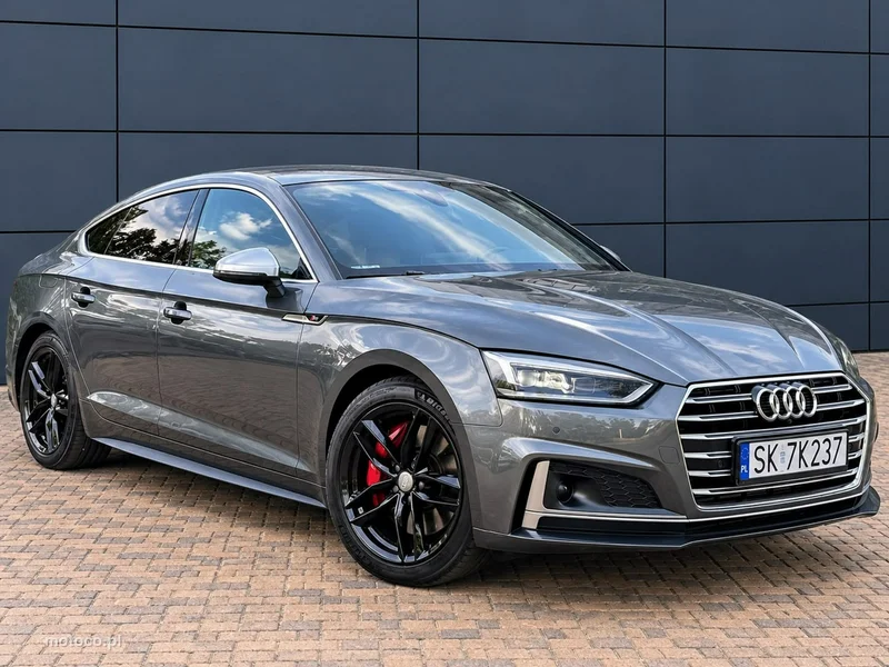 Audi S5 F5 4