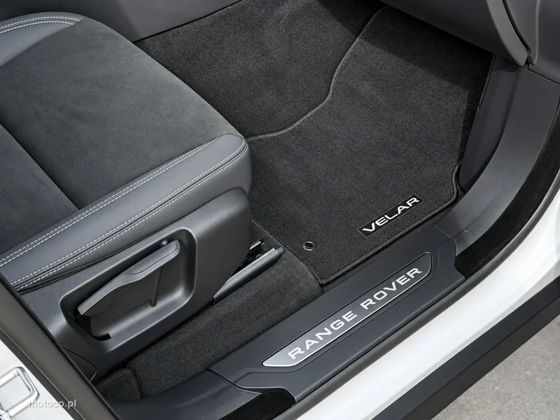 Land Rover Range Rover Velar 8