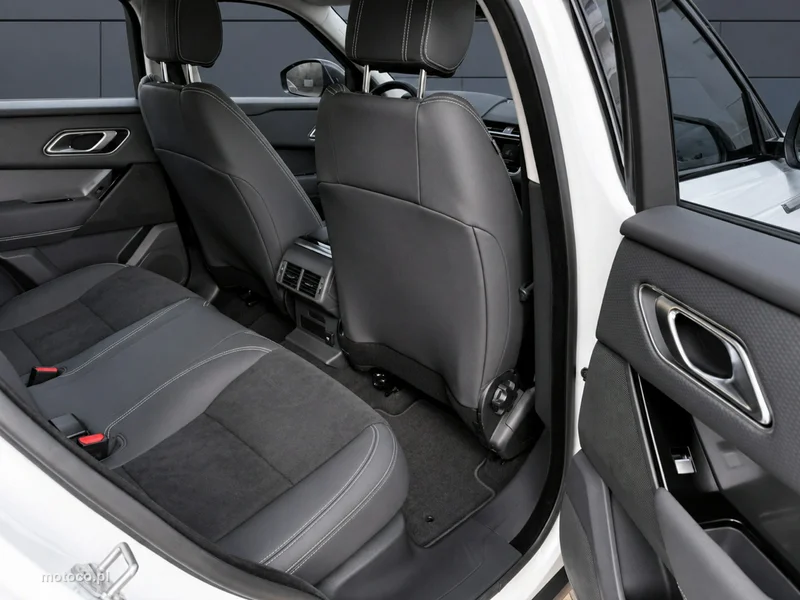 Land Rover Range Rover Velar 9