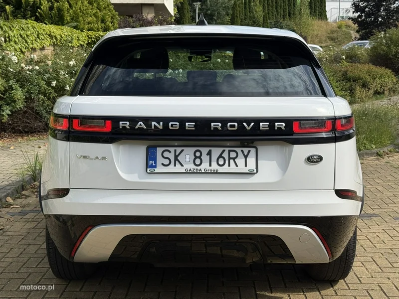 Land Rover Range Rover Velar 12
