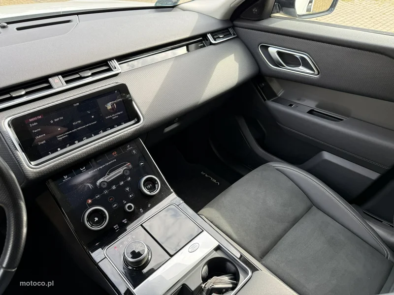 Land Rover Range Rover Velar 19