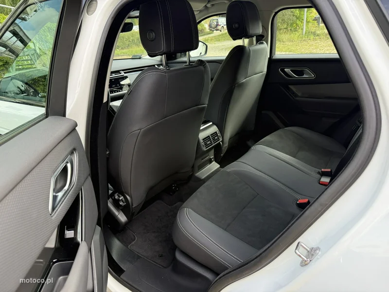 Land Rover Range Rover Velar 22