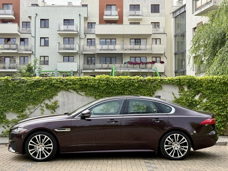 Jaguar XF 13