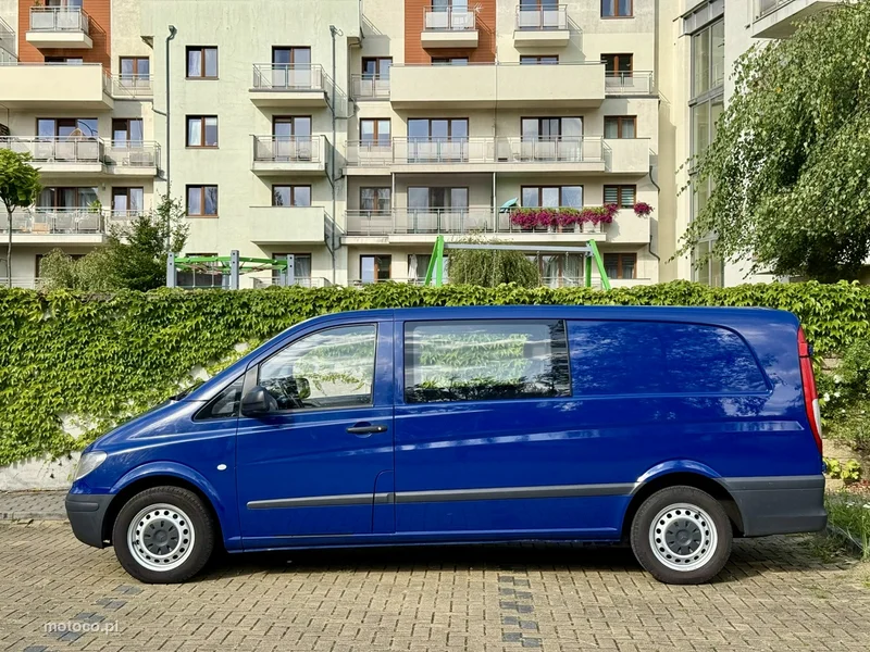 Mercedes-Benz Vito 2