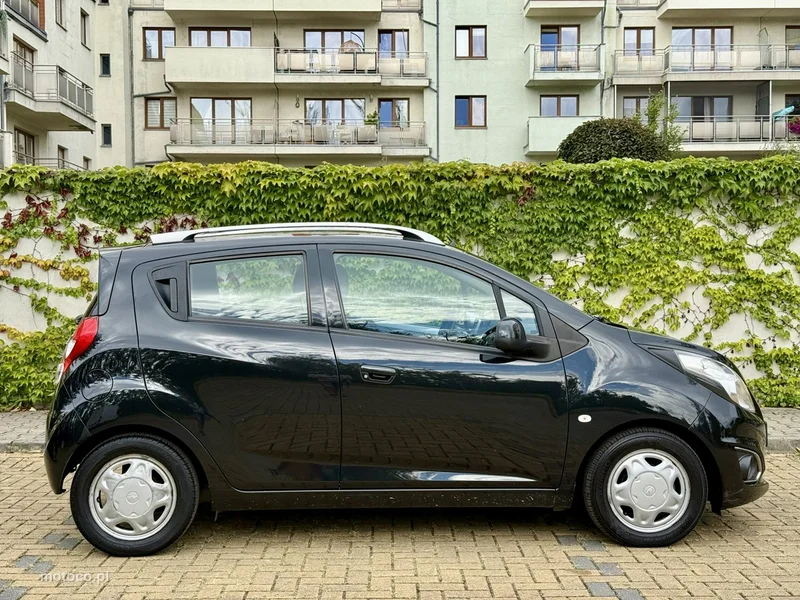 Chevrolet Spark 12