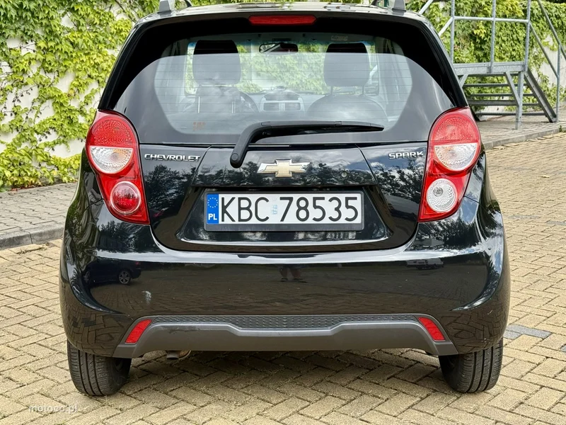 Chevrolet Spark 13