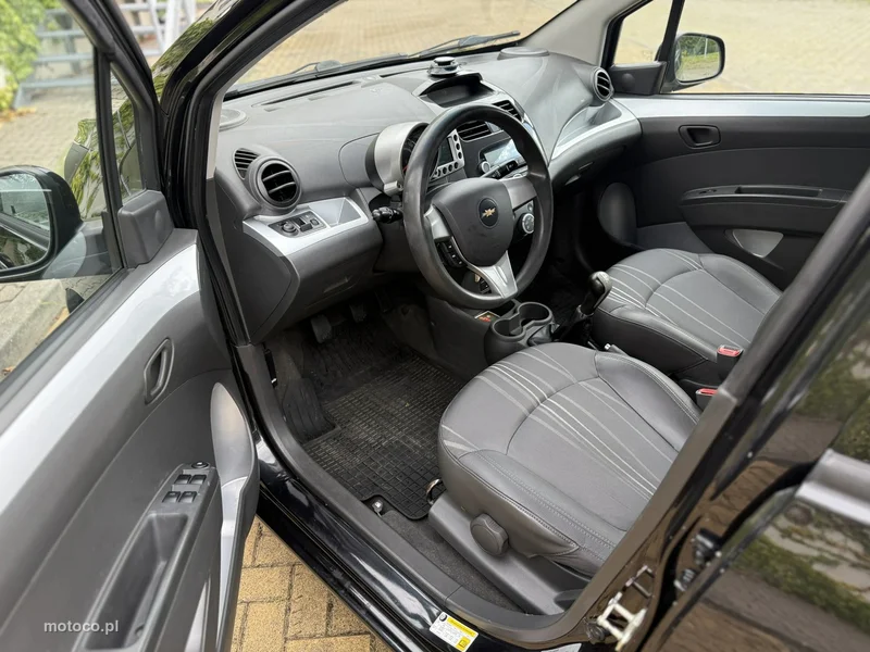 Chevrolet Spark 5