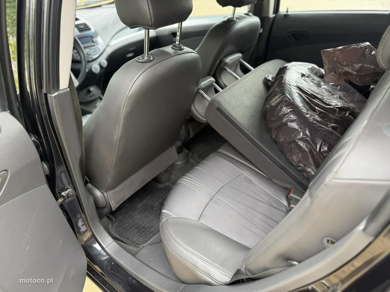 Chevrolet Spark 9