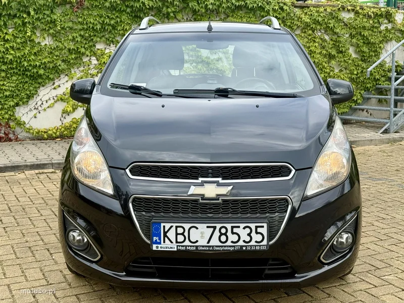 Chevrolet Spark 10