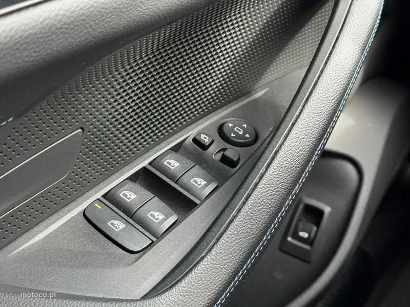 BMW Seria 4 G22 420 16