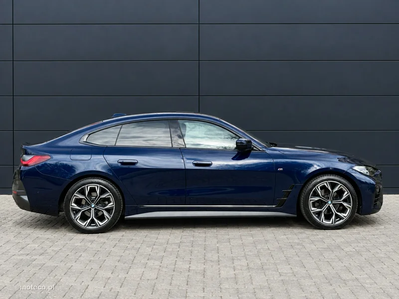 BMW Seria 4 G22 420 10