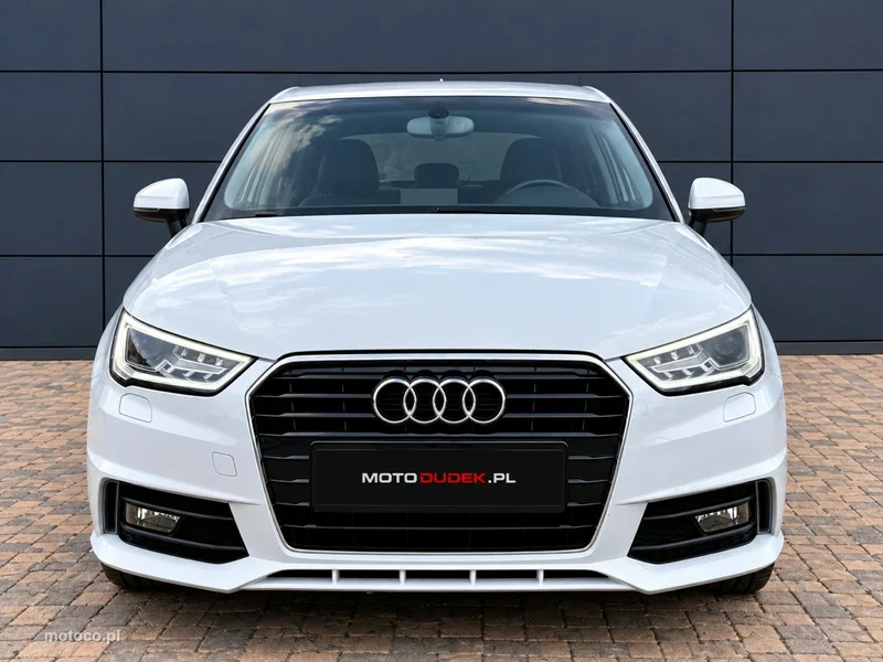 Audi A1 8X 10
