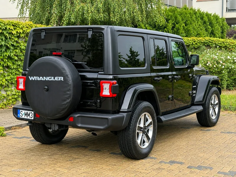 Jeep Wrangler 3