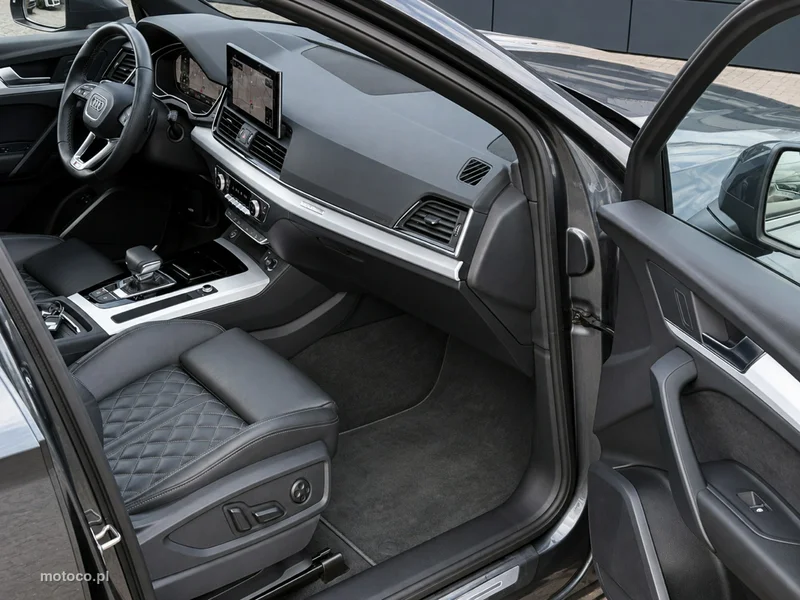 Audi Q5 FY 7