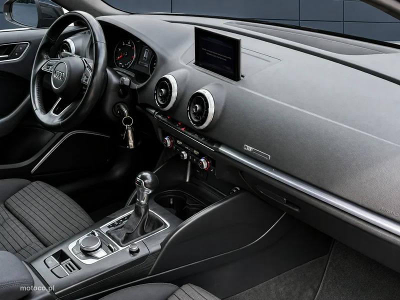 Audi A3 8V 16