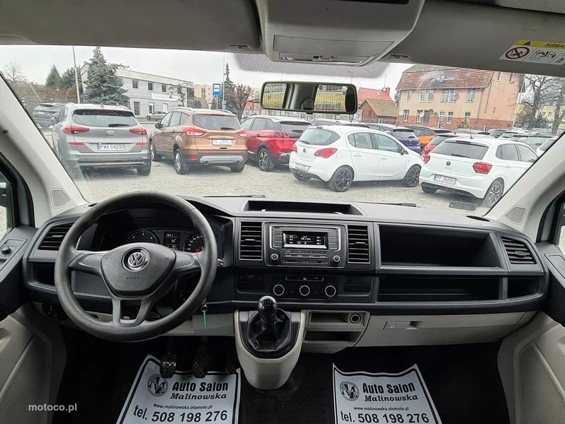 Volkswagen Transporter 9