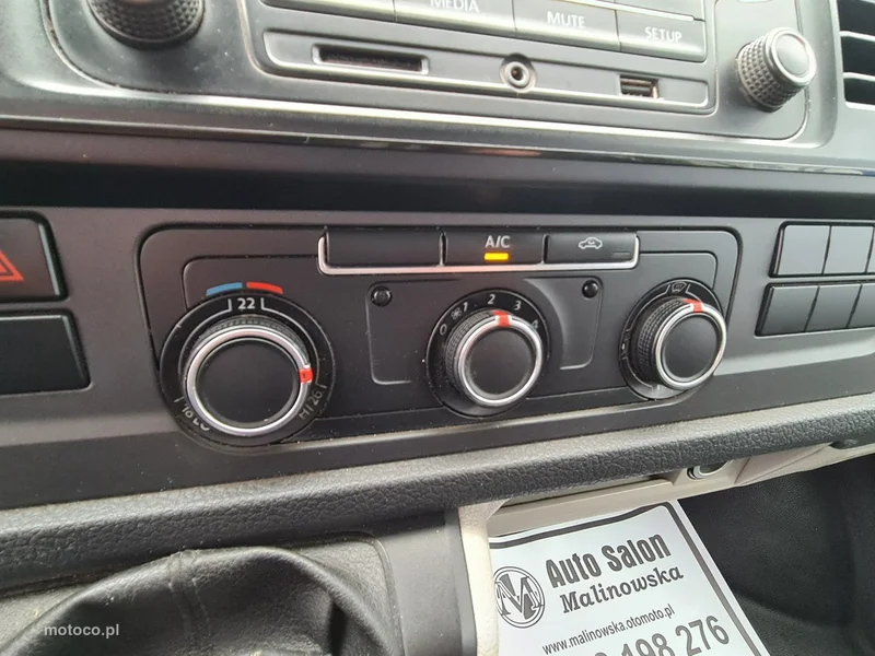 Volkswagen Transporter 11