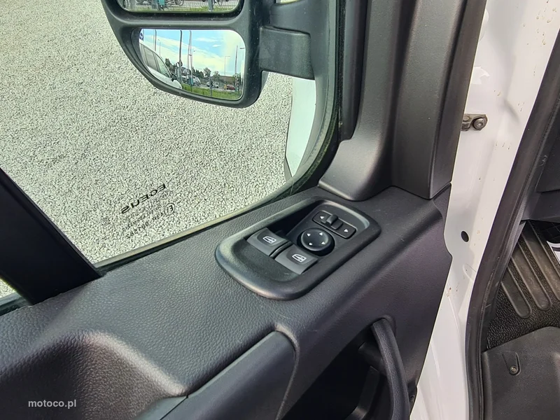 Nissan Interstar 22
