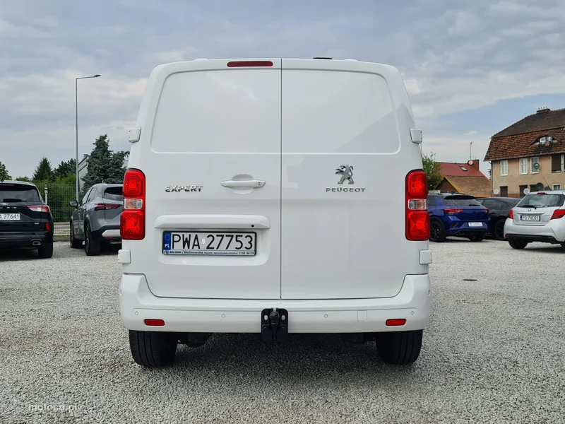Peugeot Expert 6