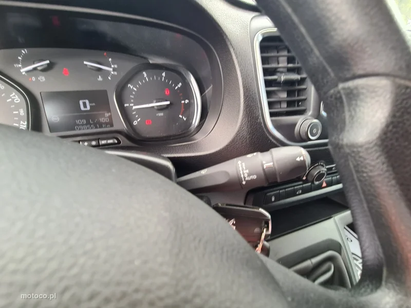 Peugeot Expert 21