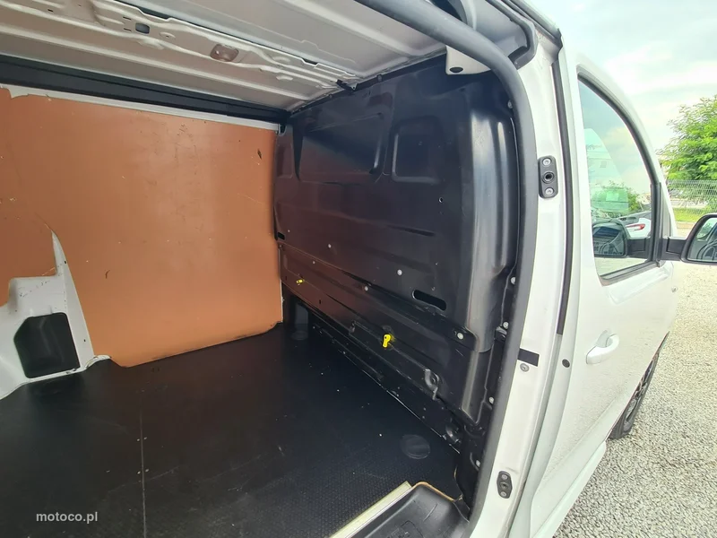 Peugeot Expert 26