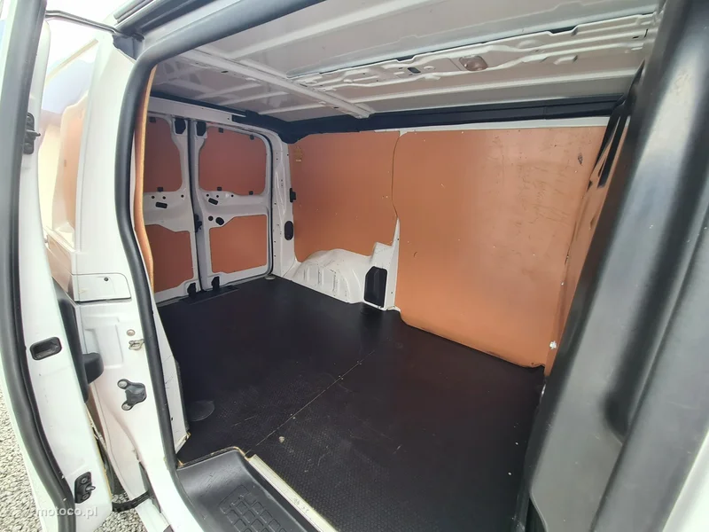 Peugeot Expert 27