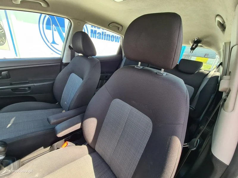 Kia Venga 15