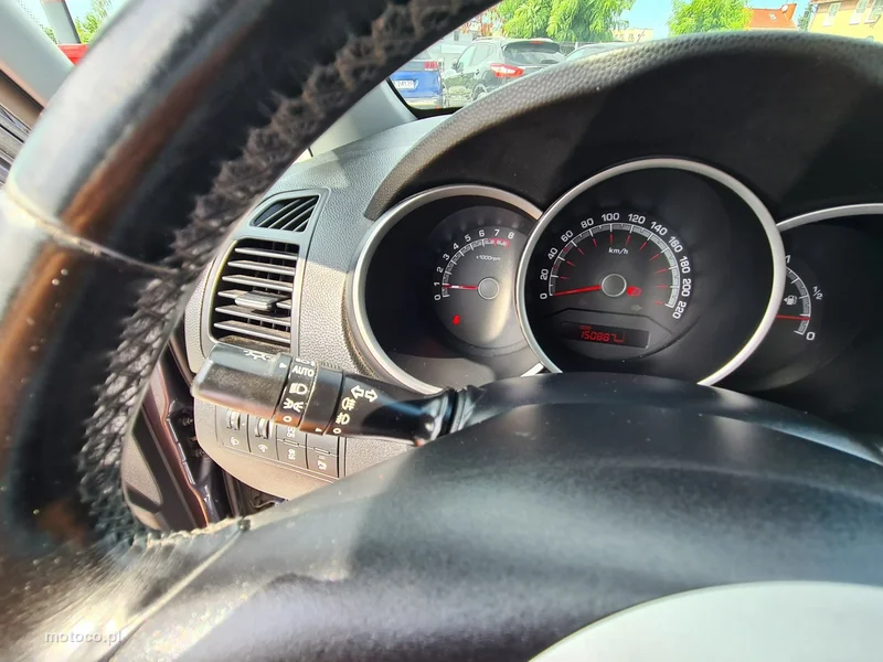 Kia Venga 18