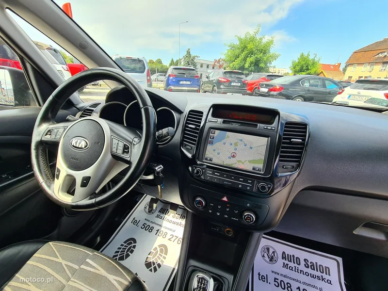 Kia Venga 23
