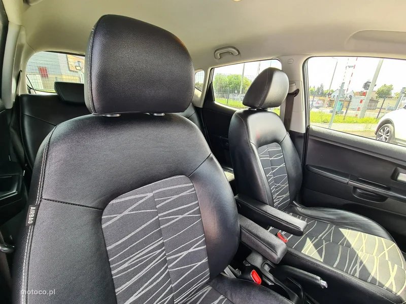 Kia Venga 25