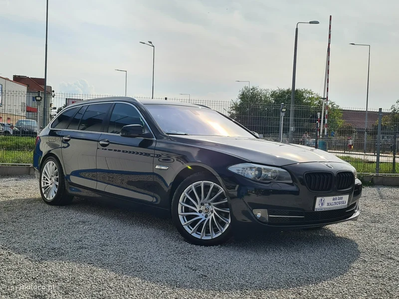 BMW Seria 5 F10 520 3