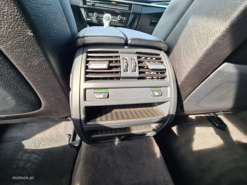 BMW Seria 5 F10 520 25