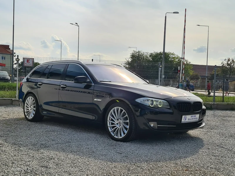 BMW Seria 5 F10 520 8