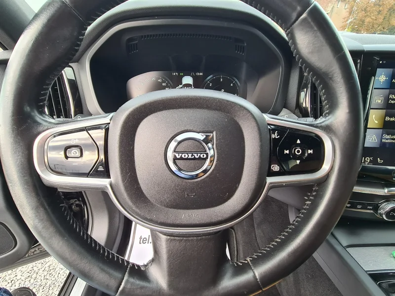 Volvo XC 60 20