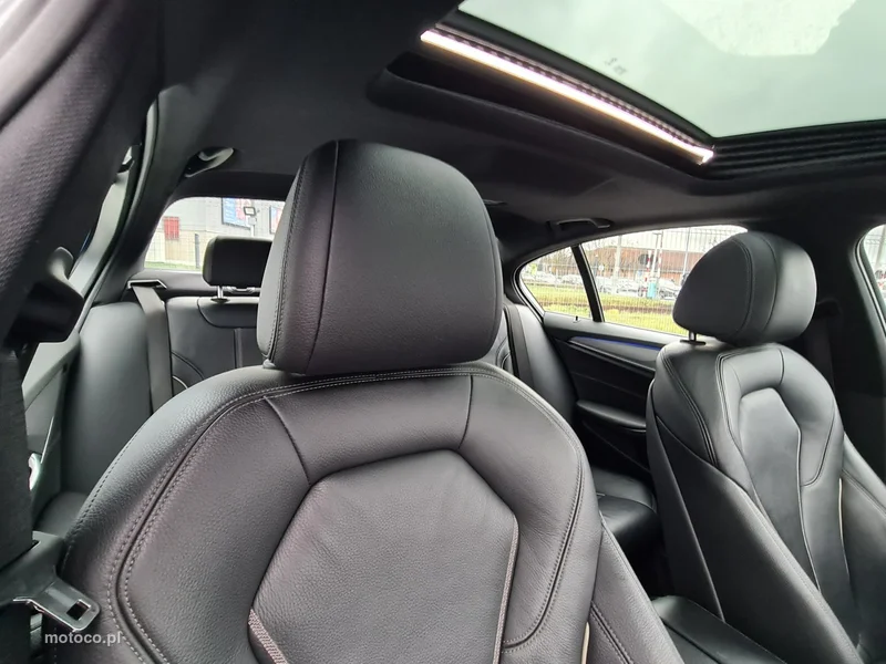BMW Seria 5 G30 530 36