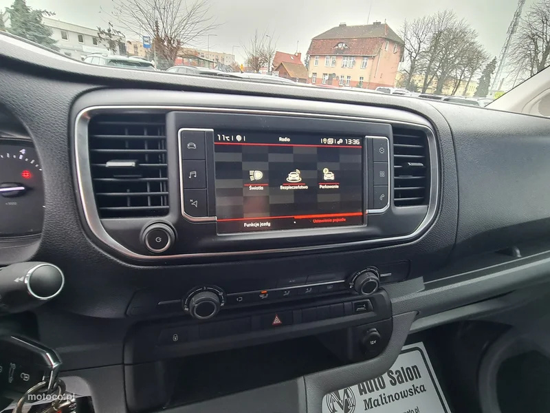 Citroen SpaceTourer 11