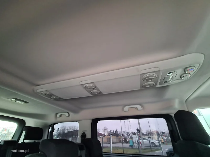 Citroen SpaceTourer 28