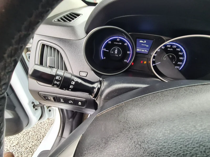 Hyundai ix35 17