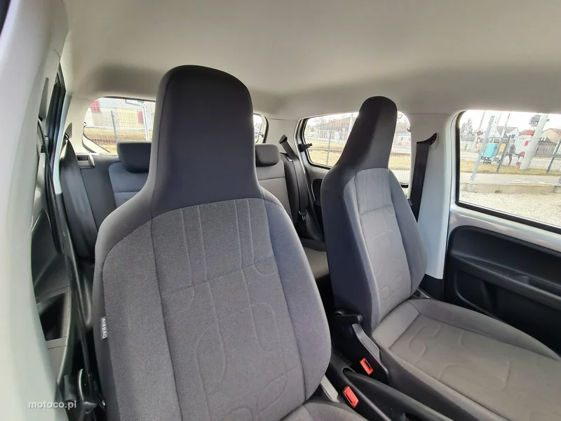 Volkswagen up! 21