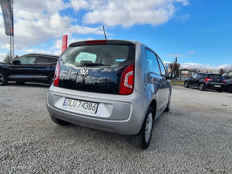 Volkswagen up! 10