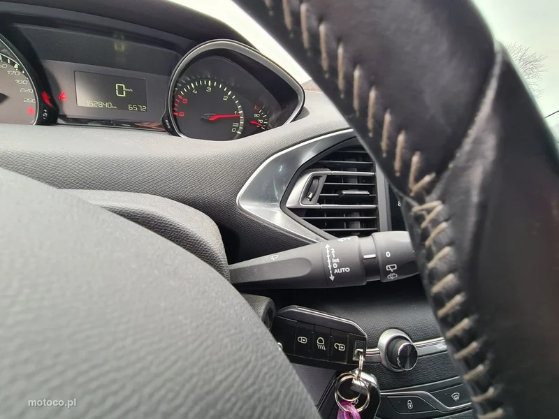 Peugeot 308 21