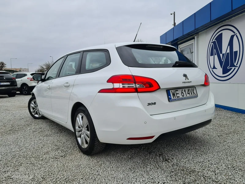 Peugeot 308 4