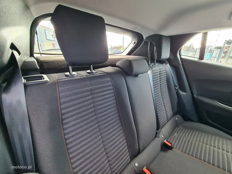 Peugeot 2008 32