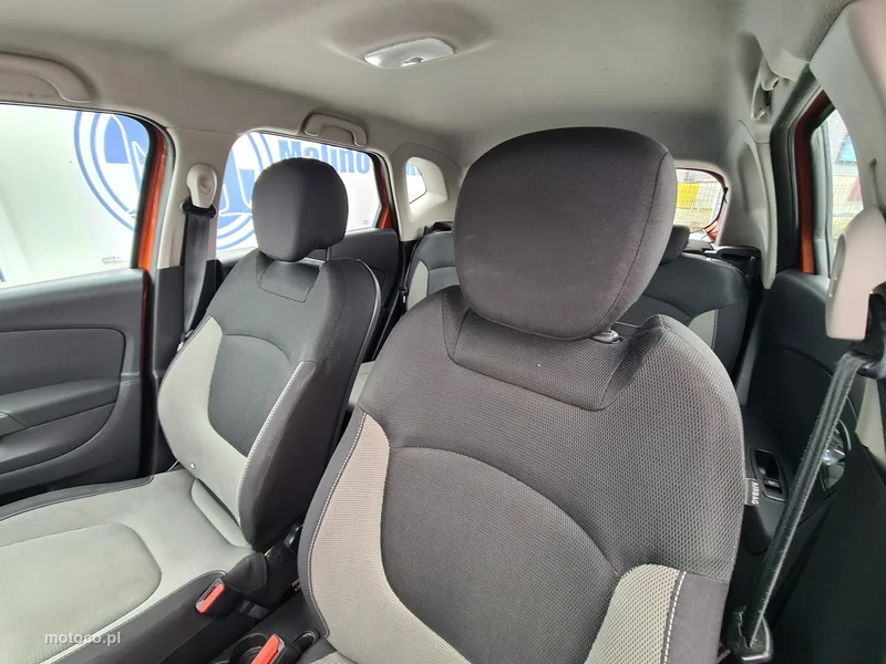 Renault Captur I 19