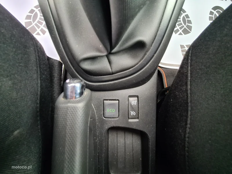 Renault Captur I 21