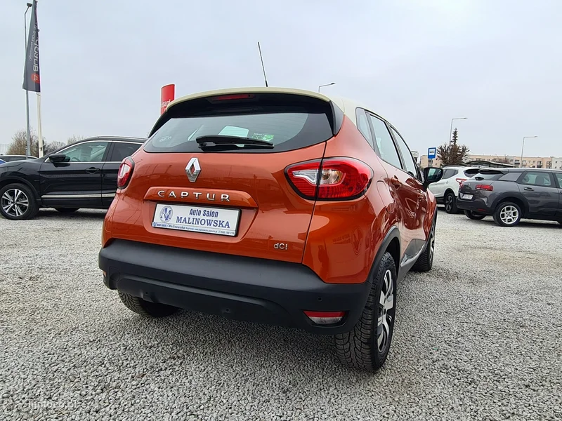 Renault Captur I 10