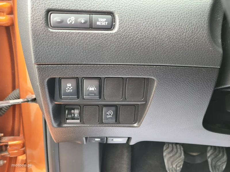 Nissan X-Trail 16